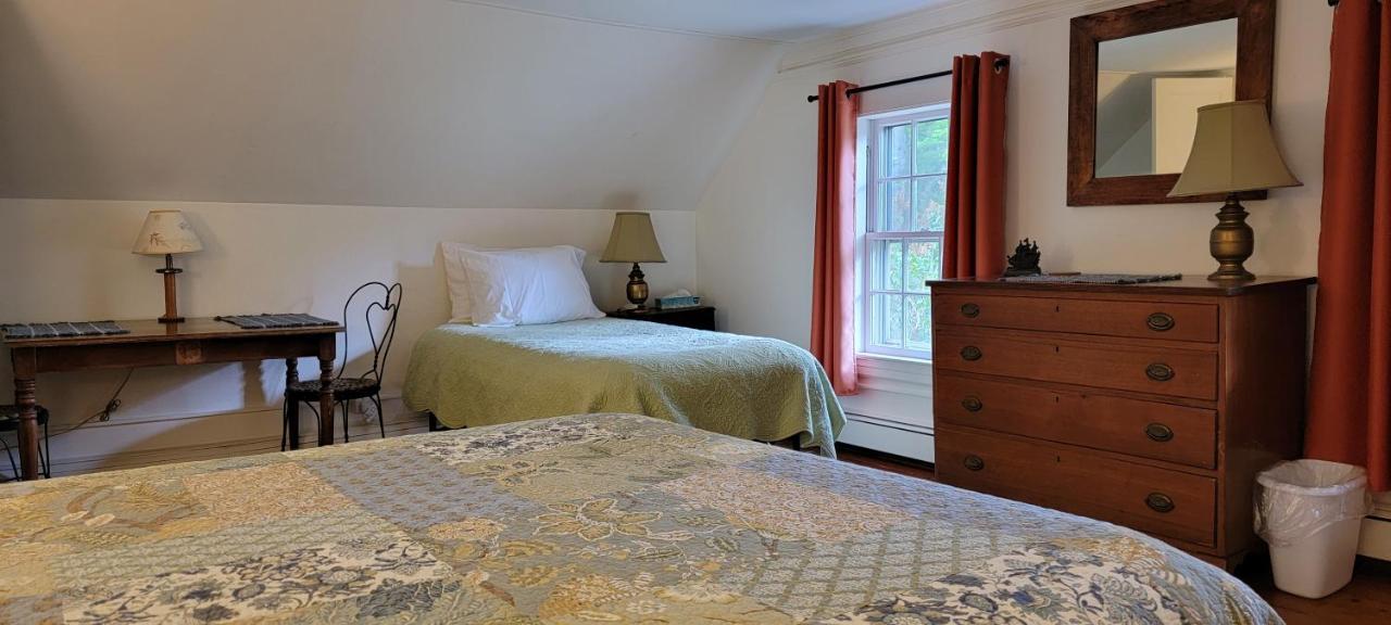 Hawks House Inn Walpole الغرفة الصورة